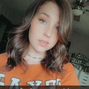 Meet your Posher, Dayna